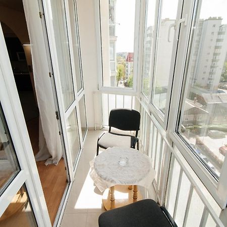 Apartament Elite Rent Anestiade Kiszyniów Zewnętrze zdjęcie